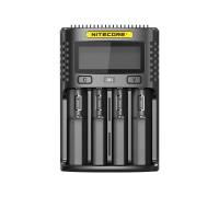 Der Nitecore UM4 ist ein intelli...